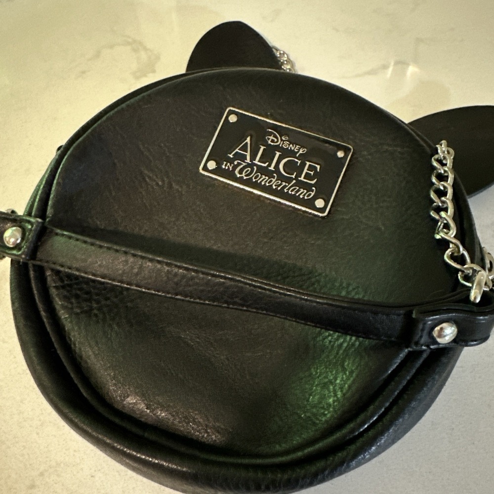DISNEY ALICE IN WONDERLAND RABBIT EAR CLOCK‎ CROSSBODY BAG 7" dia - Picture 6 of 9